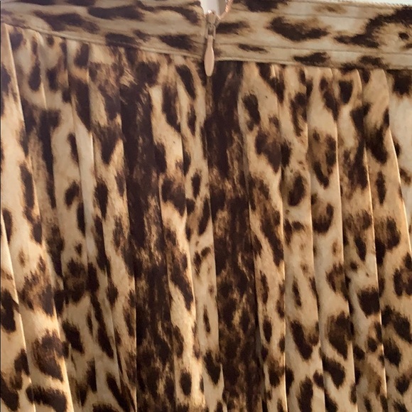 New Without Tag J. Crew Leopard Pleated Skirt 10 - Picture 7 of 8